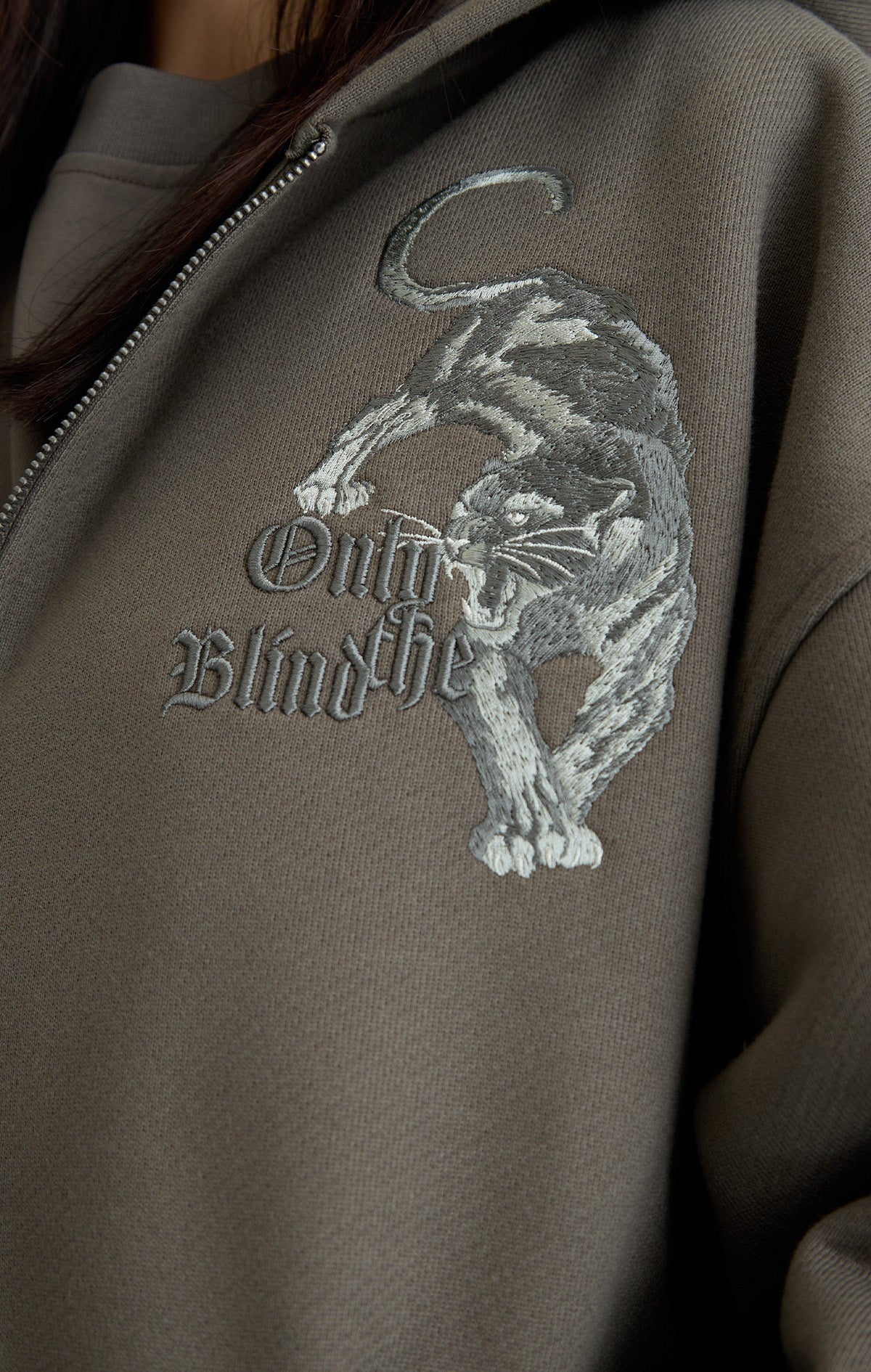 PANTHER ASCENT HOODIE