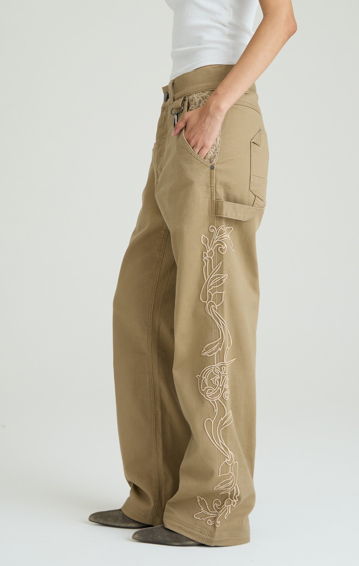 REVERIE CREST PANT