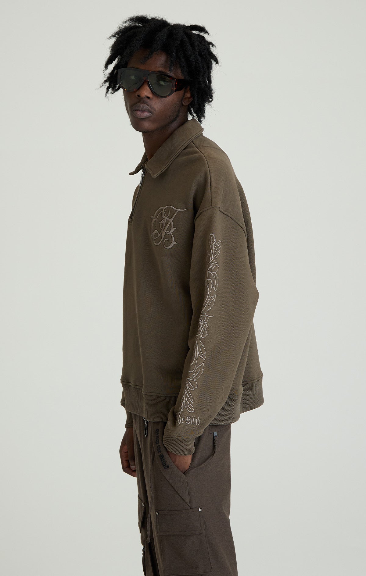 IVYFALL COLLARED SWEATSHIRT