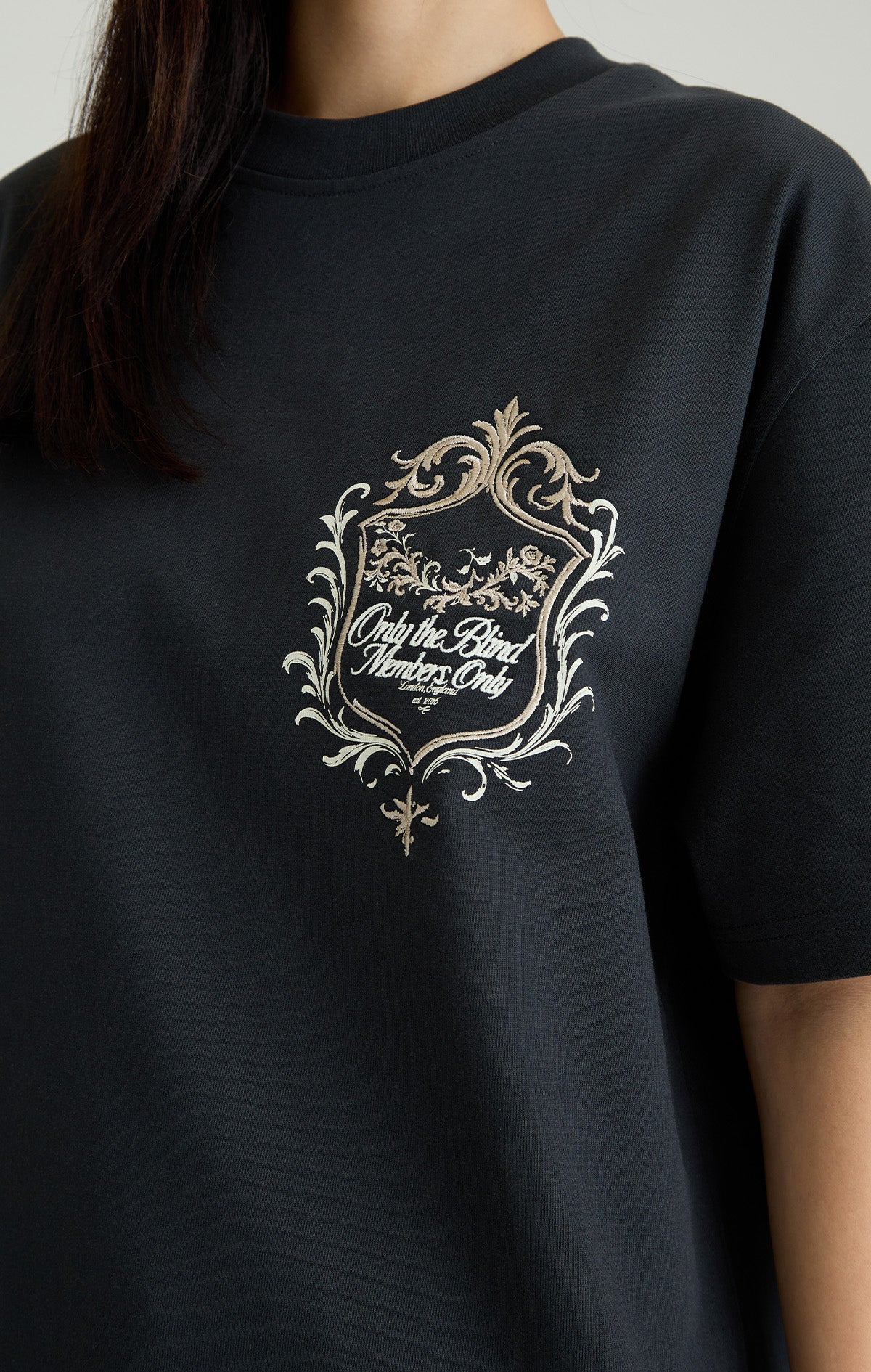 L'INVITATION T-SHIRT