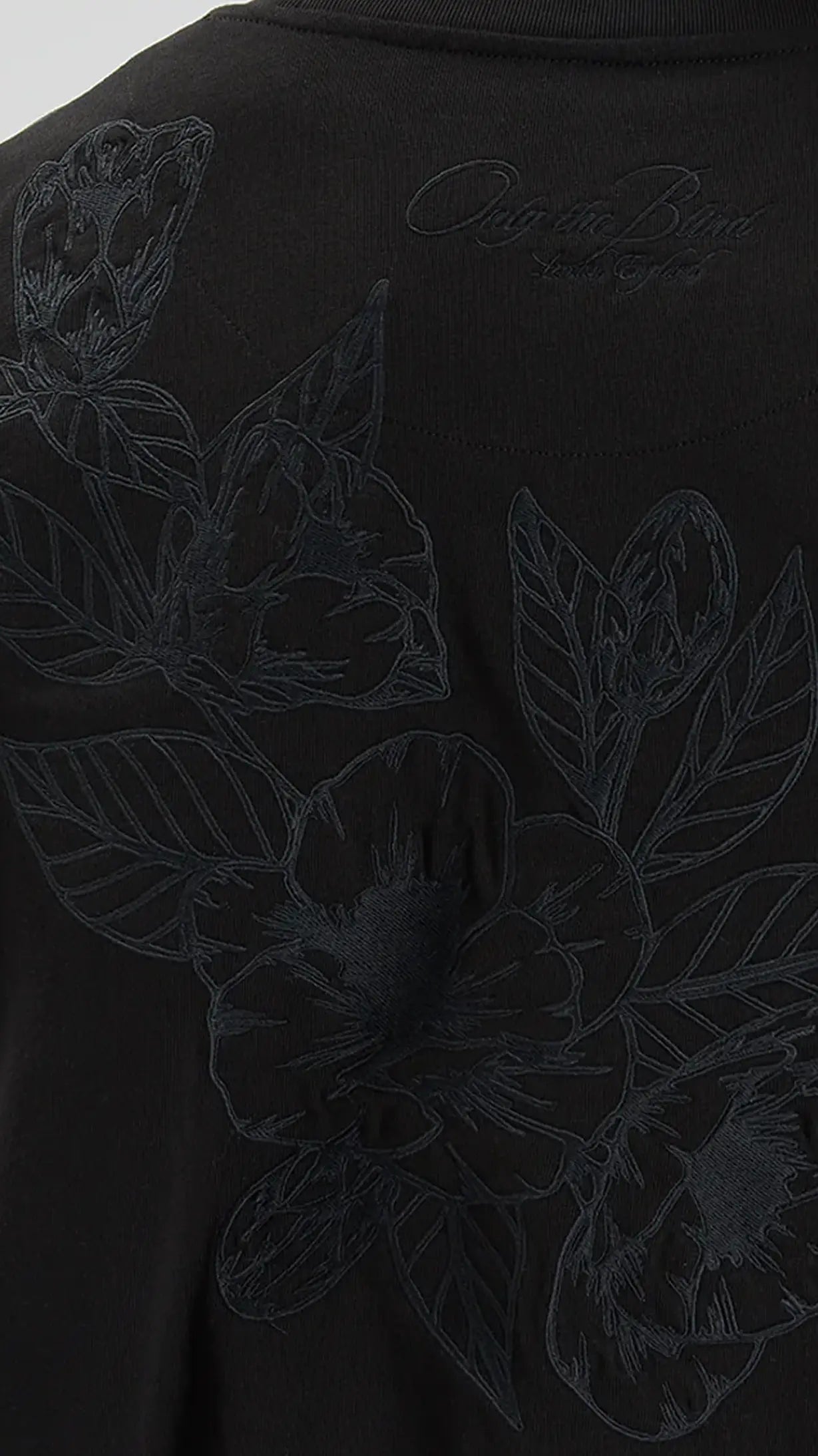 Black Floral Embroidered T-Shirt - ONLY THE BLIND™