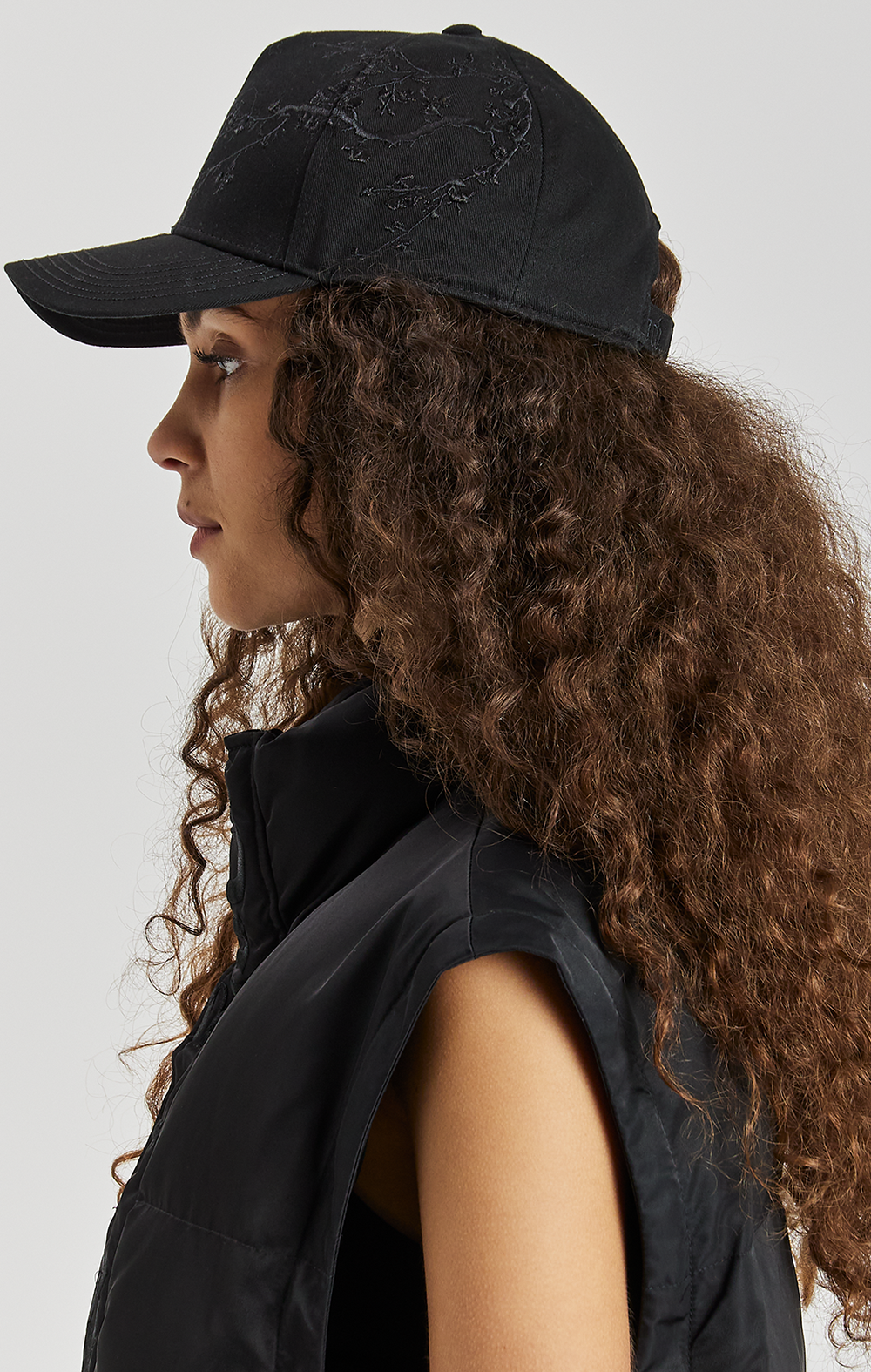 BLACK BLOSSOM CAP - ONLY THE BLIND™