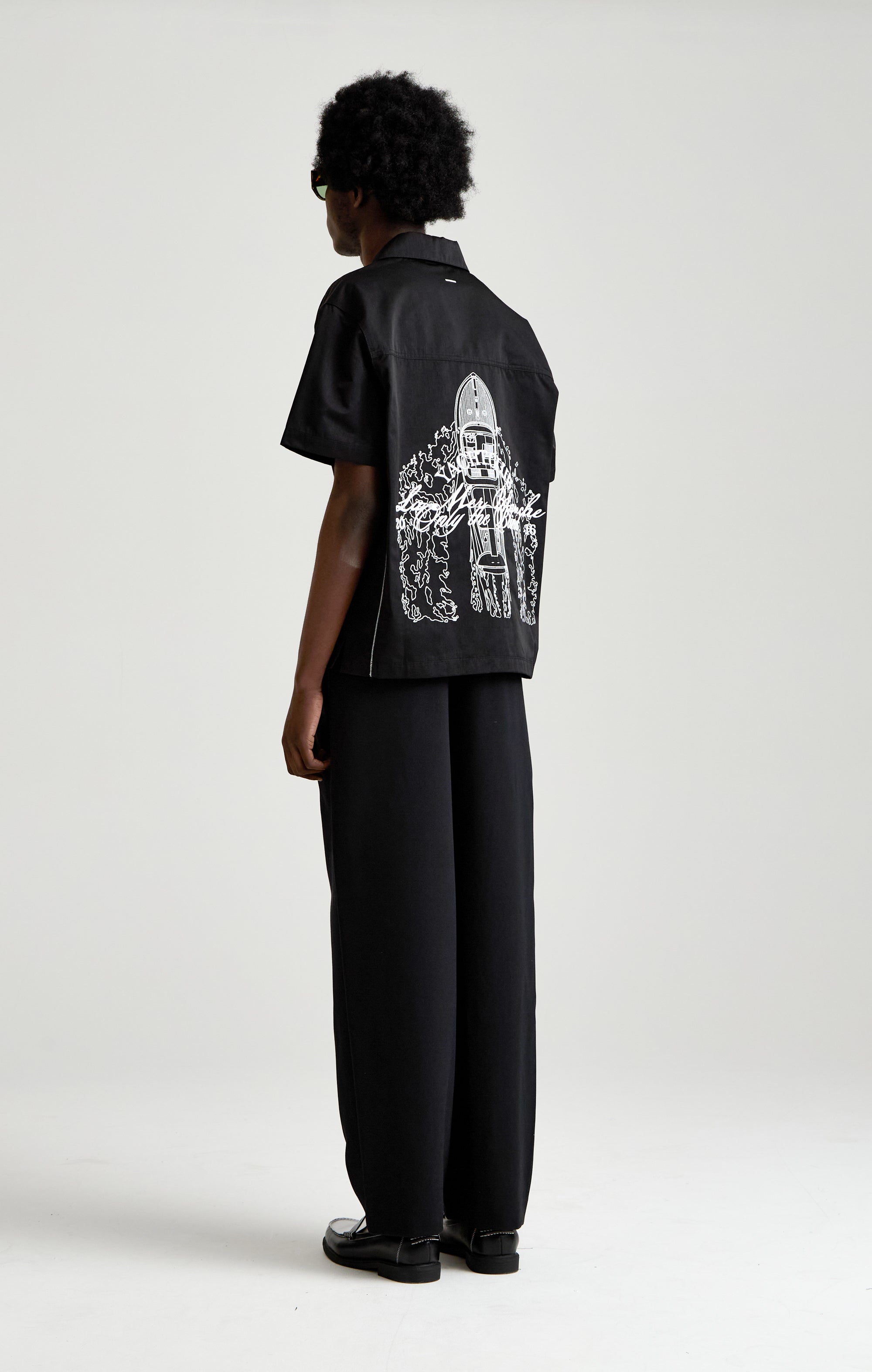 BLACK YACHT CLUB SHIRT