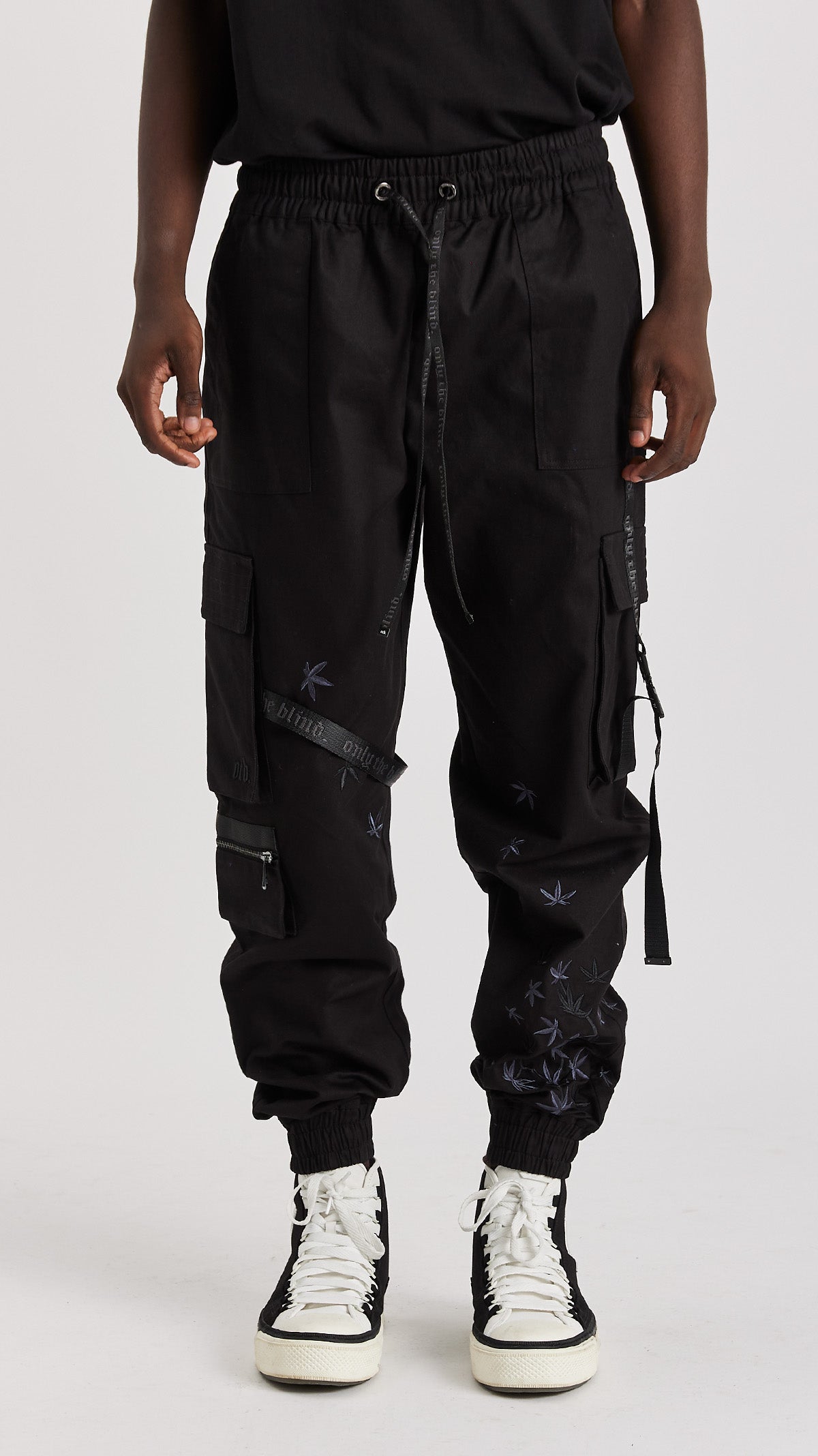Black Maple Cargo Pants - ONLY THE BLIND™