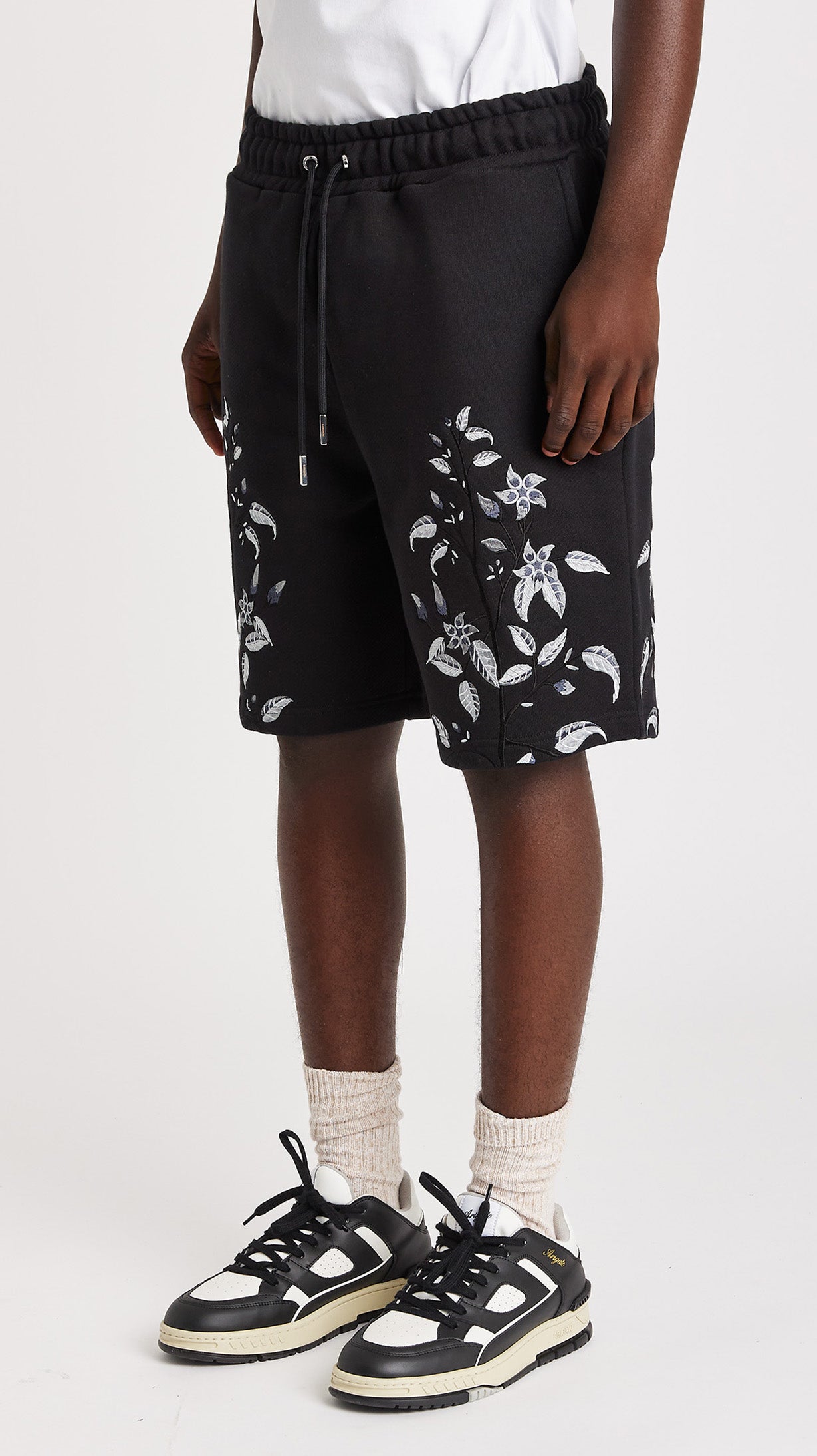 DARK CEDAR SHORTS - ONLY THE BLIND™