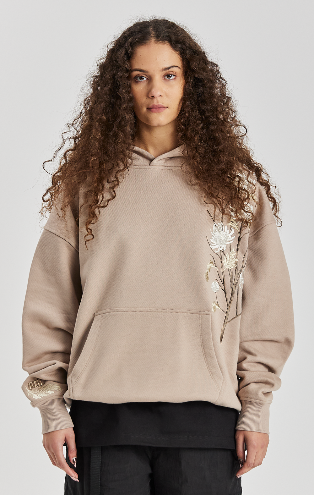 Ogiku Embroidered Hoodie - ONLY THE BLIND™