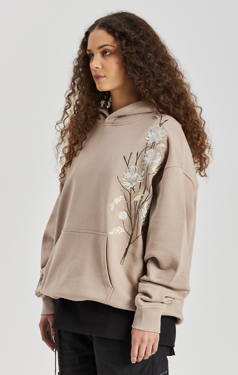 Ogiku Embroidered Hoodie - ONLY THE BLIND™