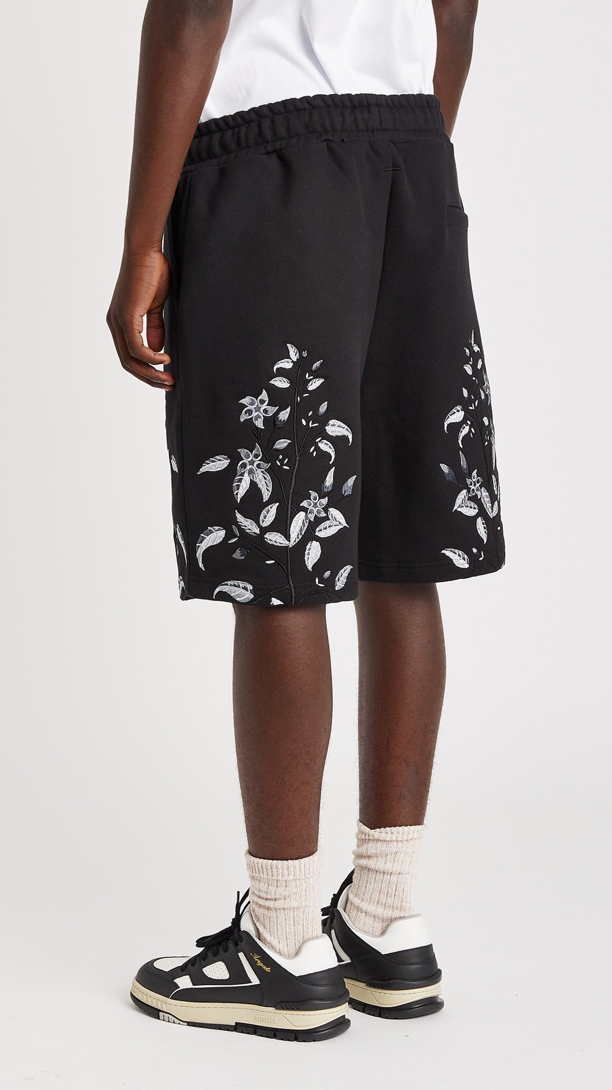 DARK CEDAR SHORTS - ONLY THE BLIND™