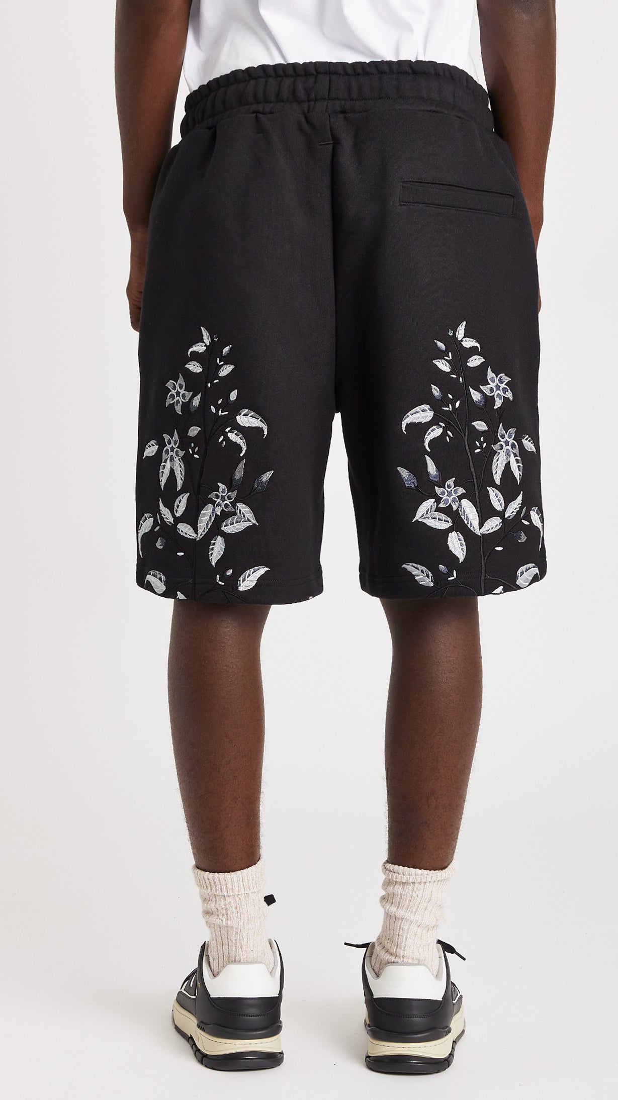 DARK CEDAR SHORTS - ONLY THE BLIND™