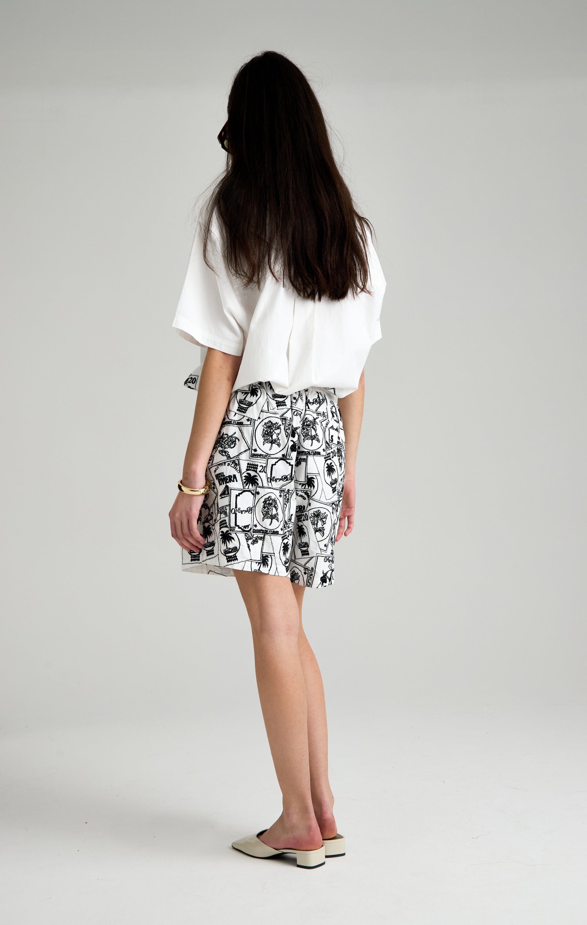 THE RIVIERA STAMP SHORT