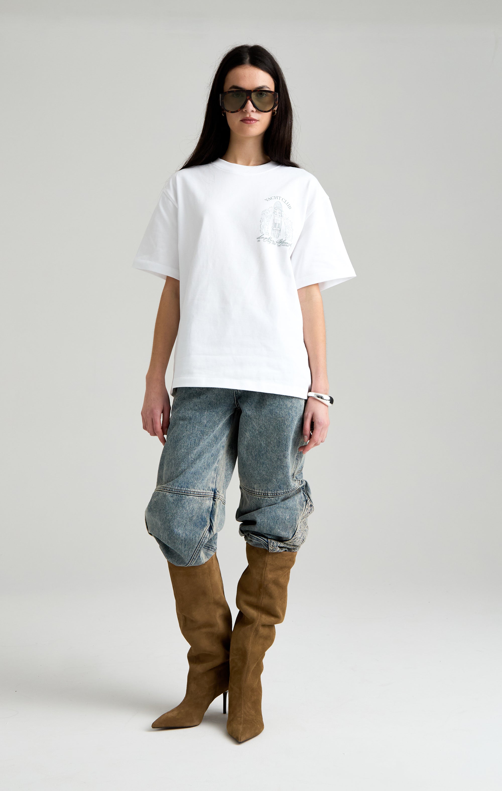 THE WHITE YACHT T-SHIRT
