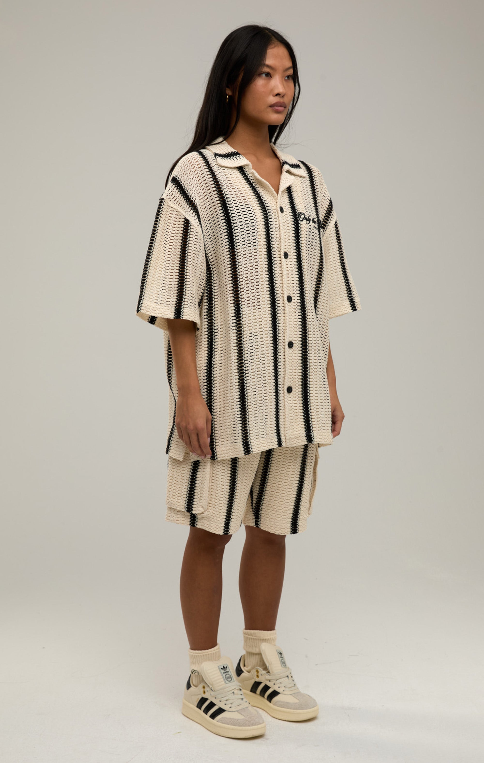 DESERT STRIPE CROCHET SHORTS