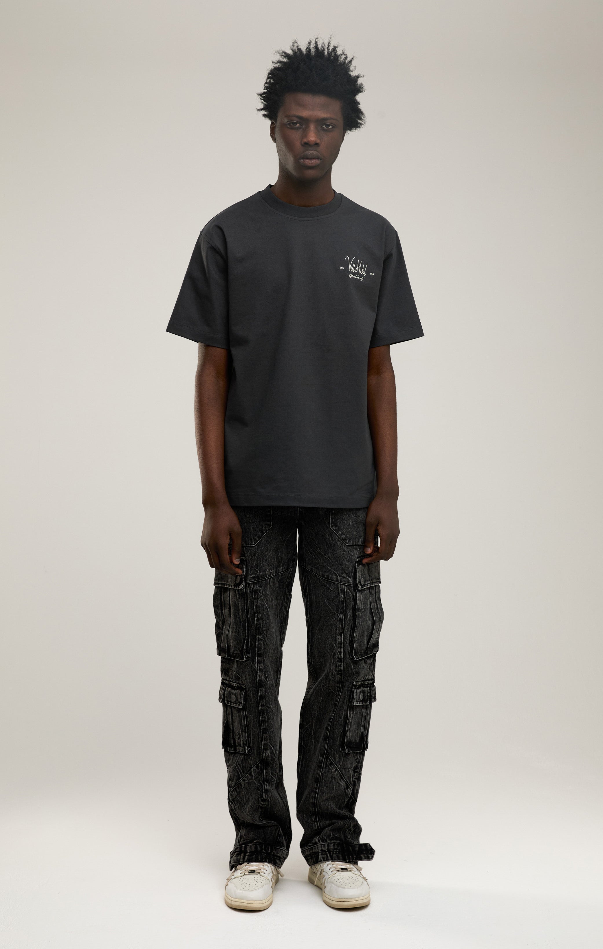 VILLA HOTEL T-SHIRT
