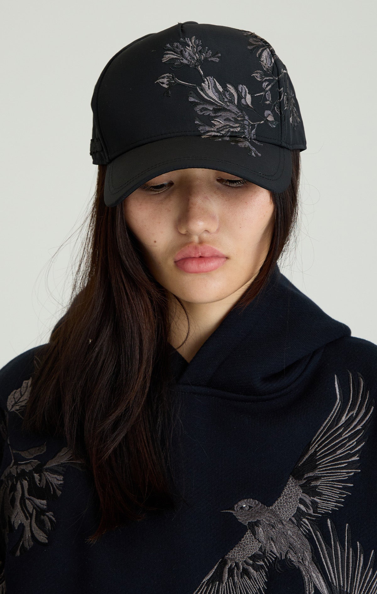 MIDNIGHT BLOOM CAP