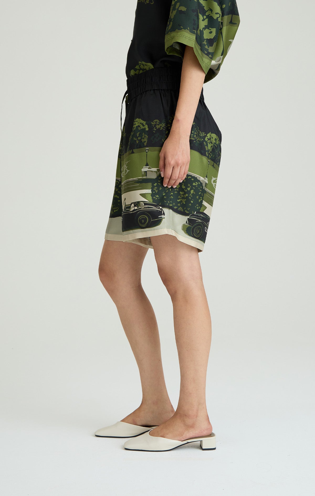 HOTEL BLAKE'S SILK SHORT
