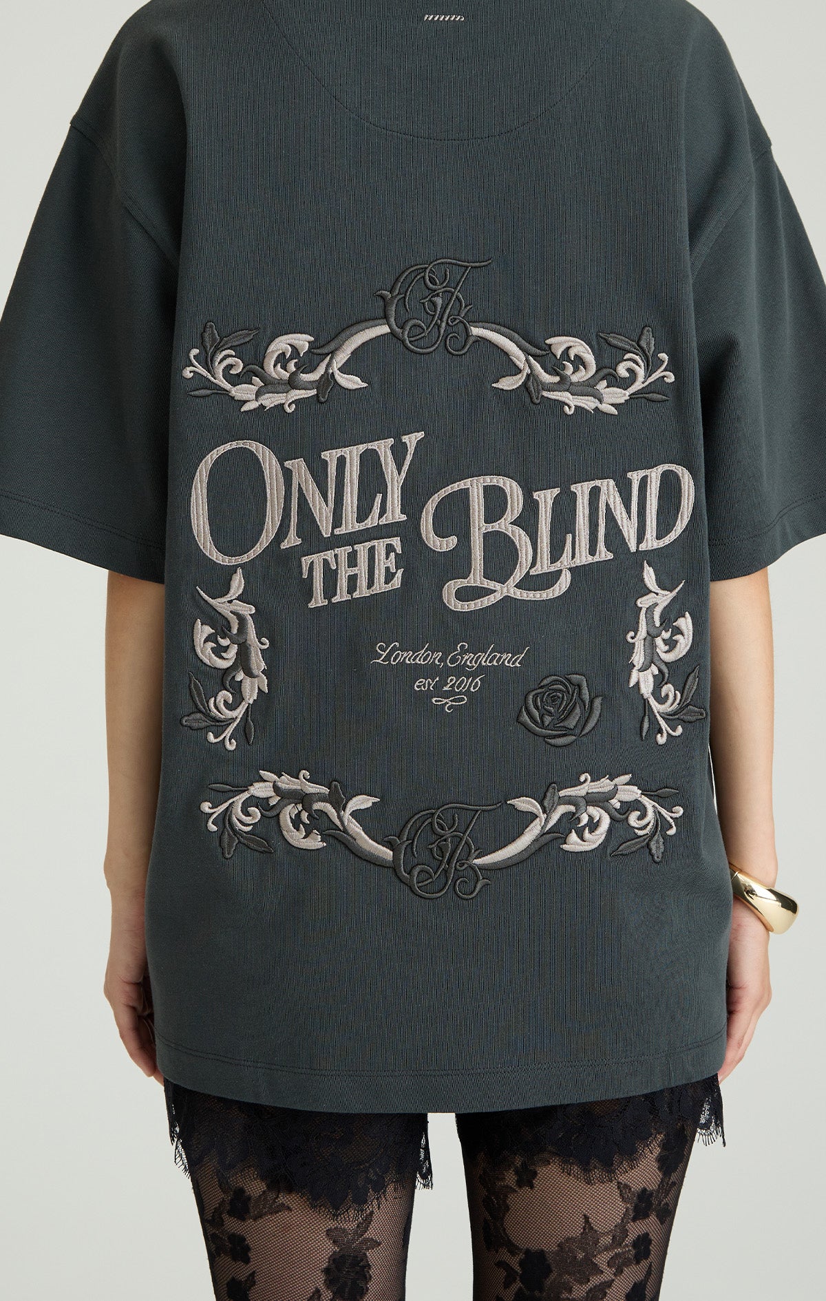 MAISON CREST T-SHIRT