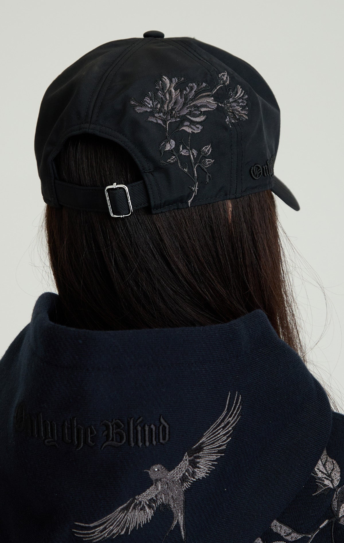 MIDNIGHT BLOOM CAP