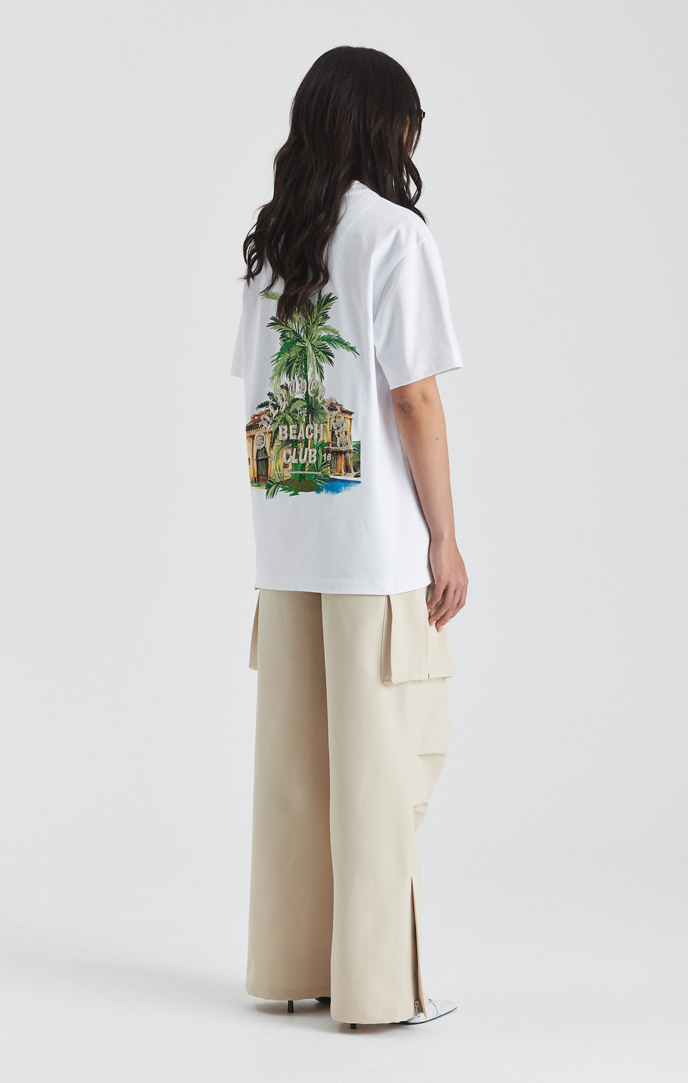 The Beach Club T-Shirt - ONLY THE BLIND™