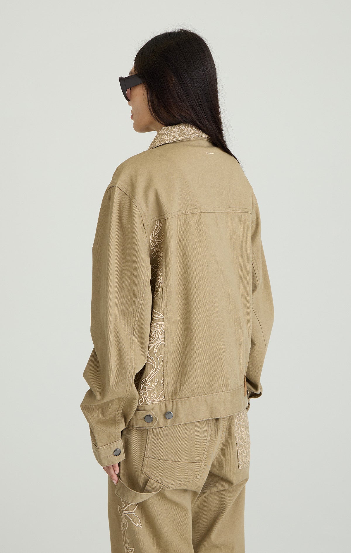 REVERIE CREST JACKET