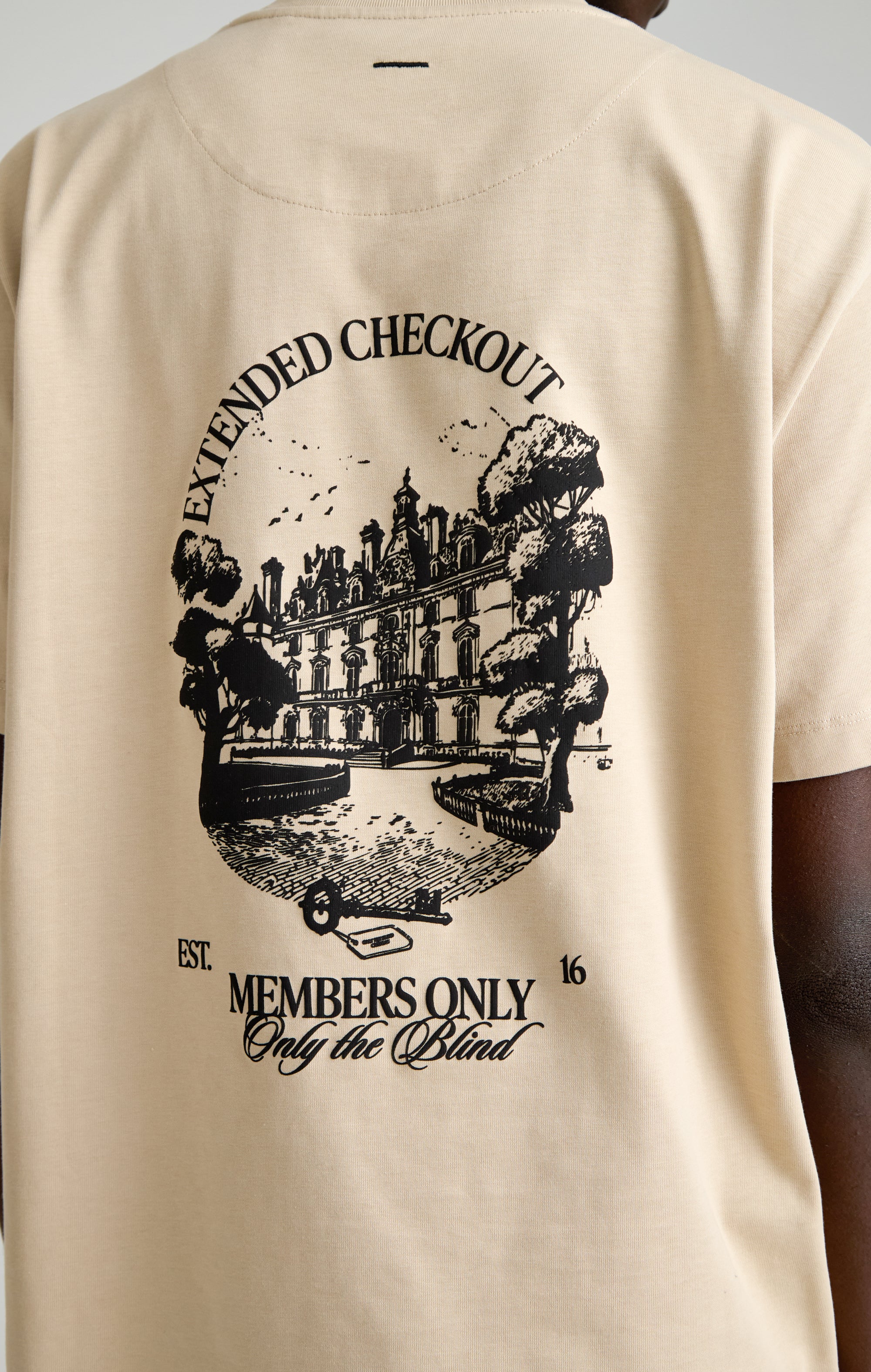 EXTENDED CHECKOUT T-SHIRT