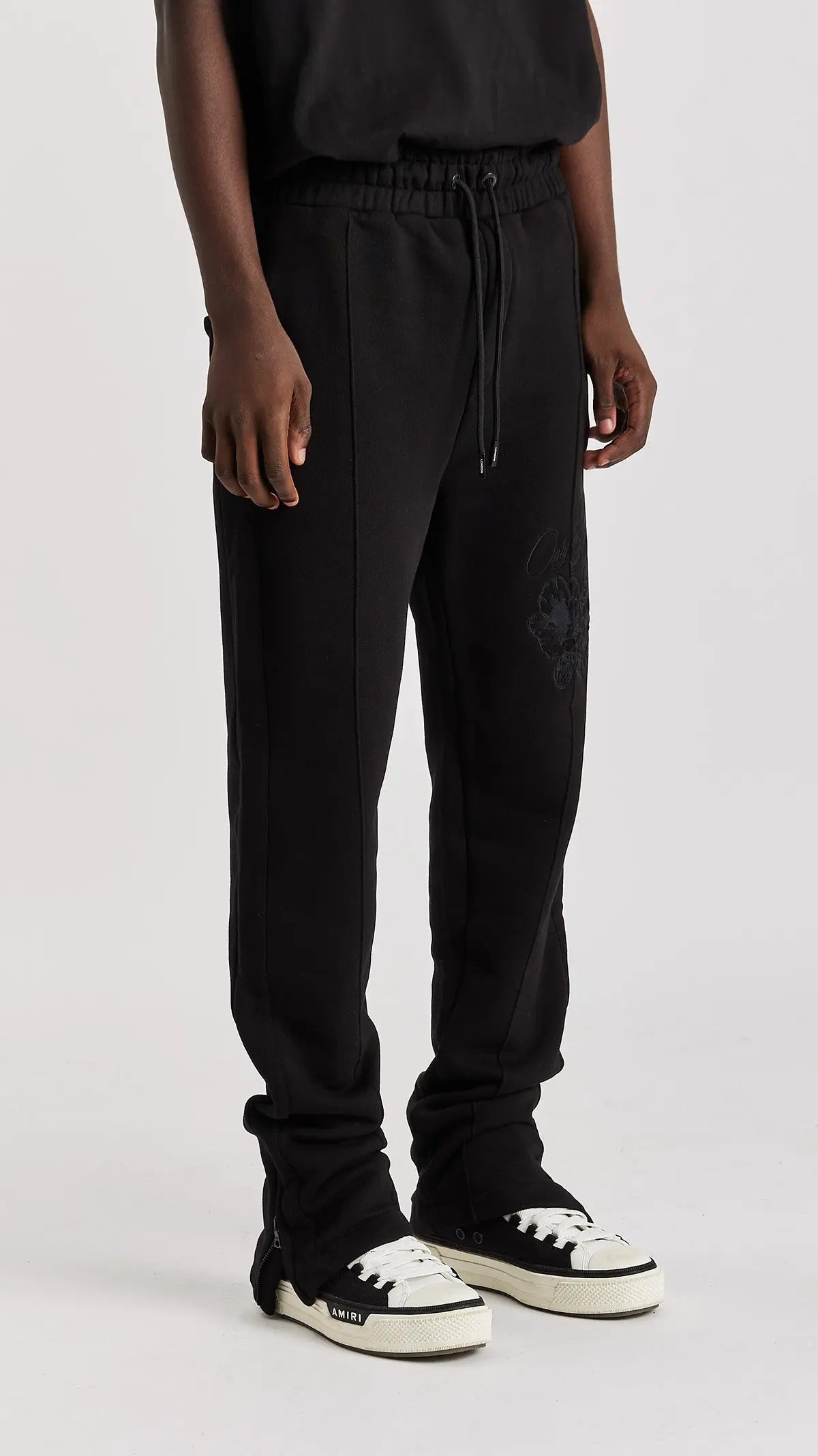 Black Floral Split Hem Sweatpants - ONLY THE BLIND™
