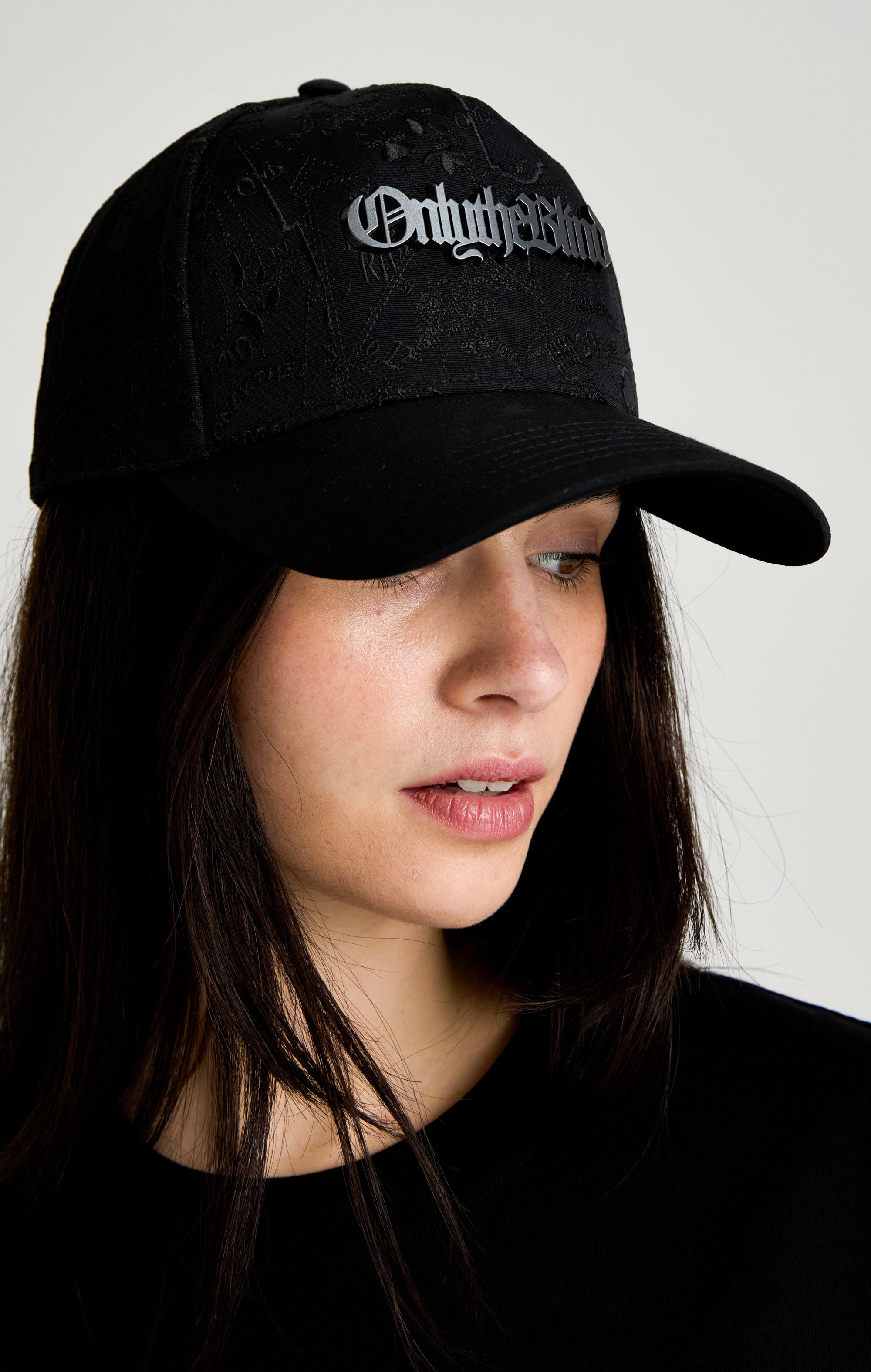 PASSPORT OF SHADOWS CAP
