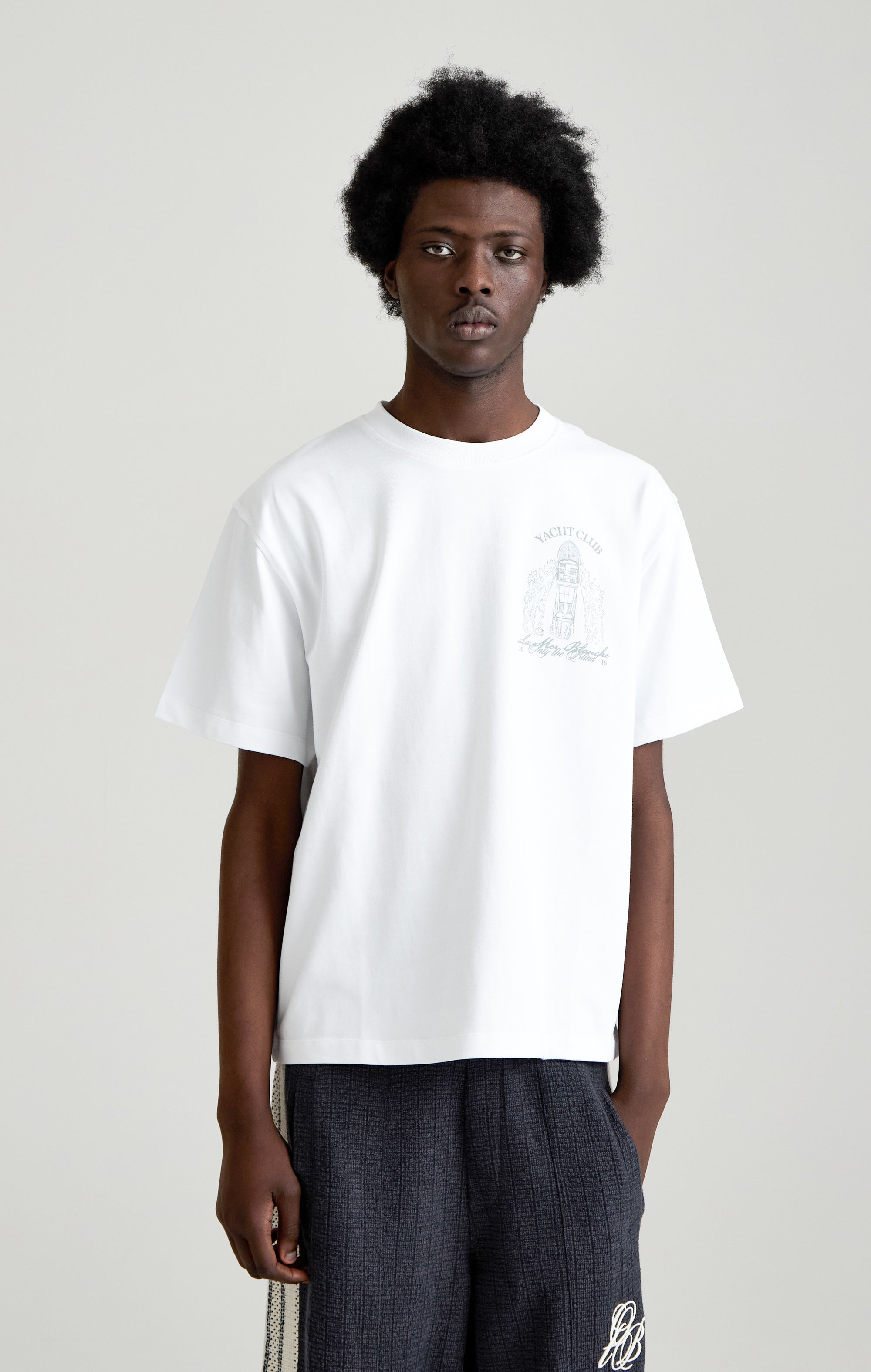 THE WHITE YACHT T-SHIRT