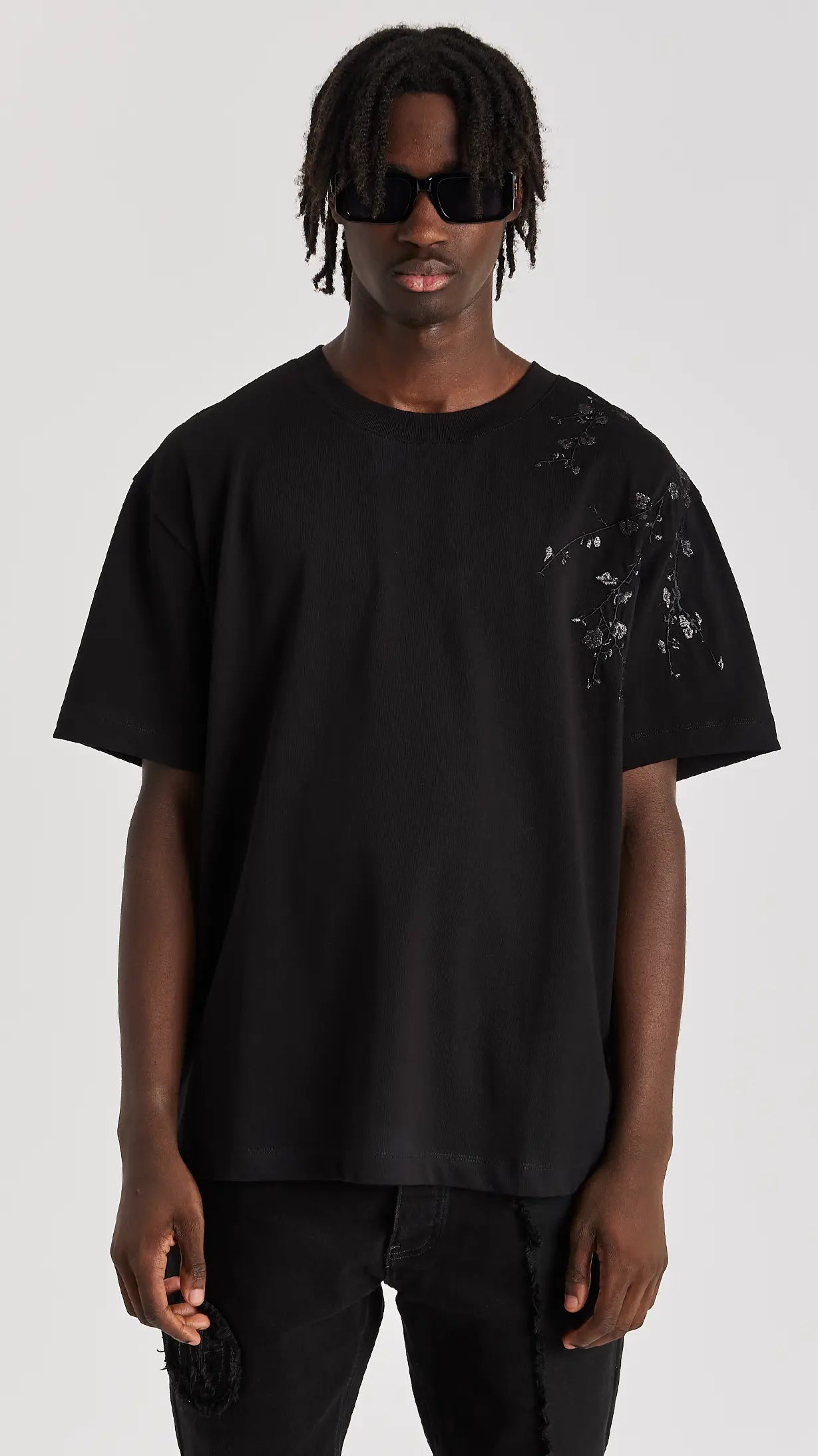 Black Blossom T-Shirt - ONLY THE BLIND™