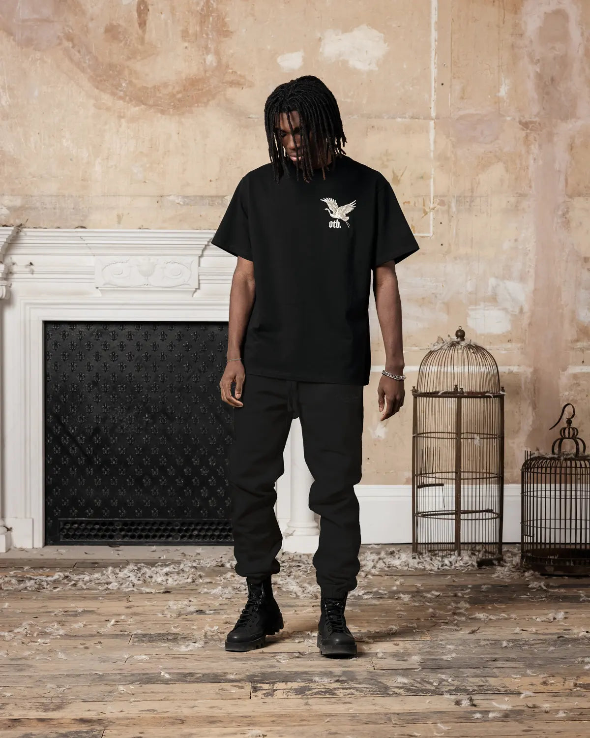 Phantom Black Essential Sweatpants - ONLY THE BLIND™