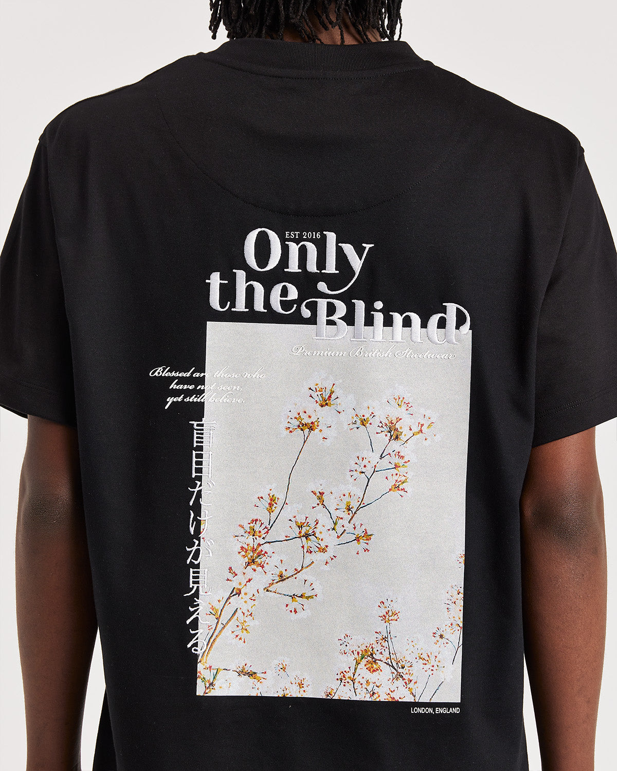 Black Blossom Graphic T-shirt - ONLY THE BLIND™